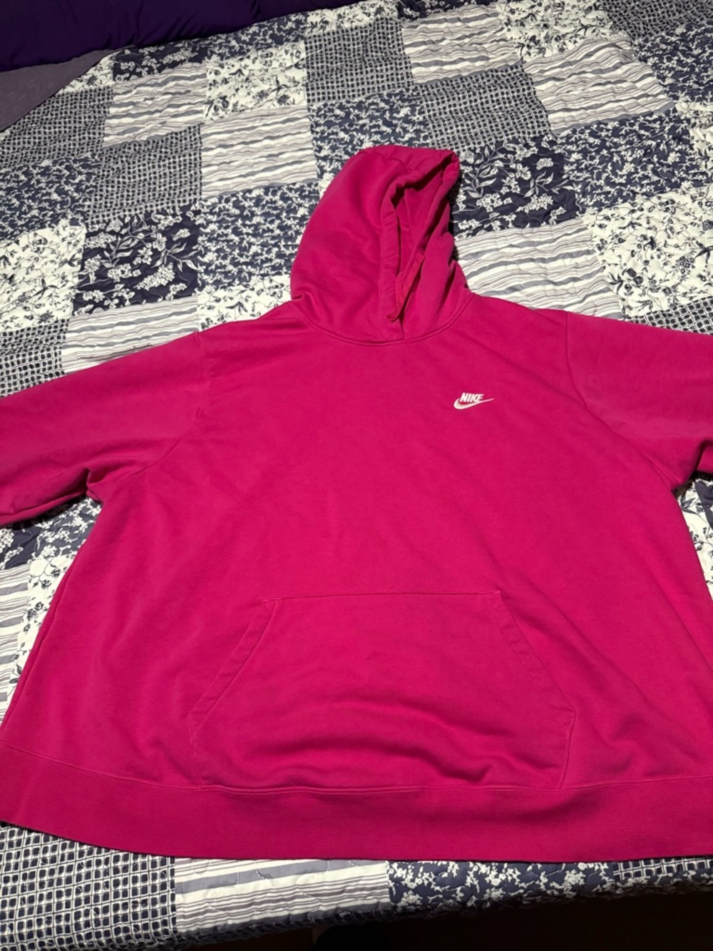 Nike Women's Vibrant Pink Hoodie - Picture 3 of 6